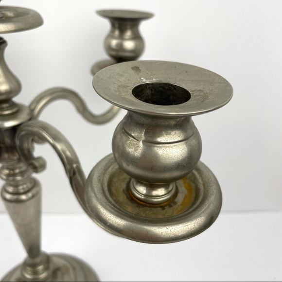 Vintage Regal Silver Zinc heavy weight candelabra - Picture 4 of 7